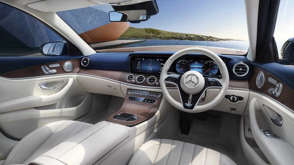 Mercedes-Benz-E-Class 2023 interior
